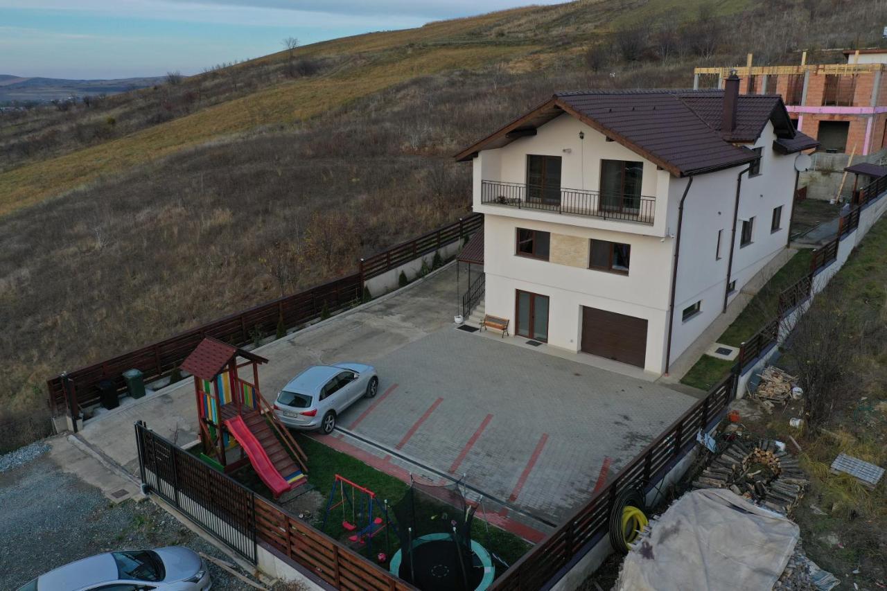 Pensiunea Giulia Home Dezmir Экстерьер фото