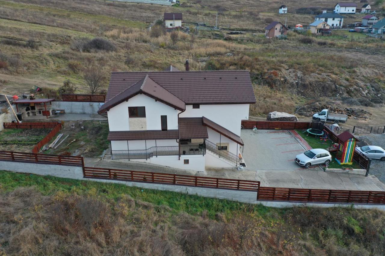Pensiunea Giulia Home Dezmir Экстерьер фото